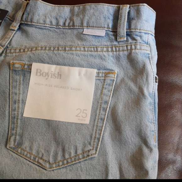 Boyish High Waisted Relaxed Fit Organic Cotton & Tencel Blend Bermuda Sh… - Picture 10 of 12